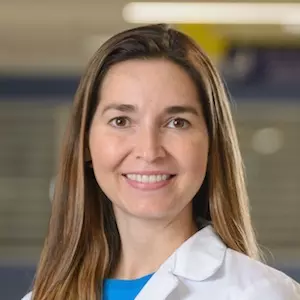 Dra. Kalia Ulate D. - Especialidad en Urgencias Médicas y Quirúrgicas - Hospital Clínica Bíblica